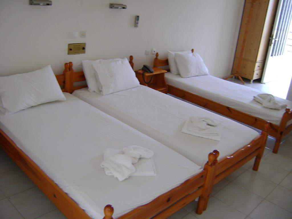 Hotel Kallithea Лутра-Эдипсу Номер фото