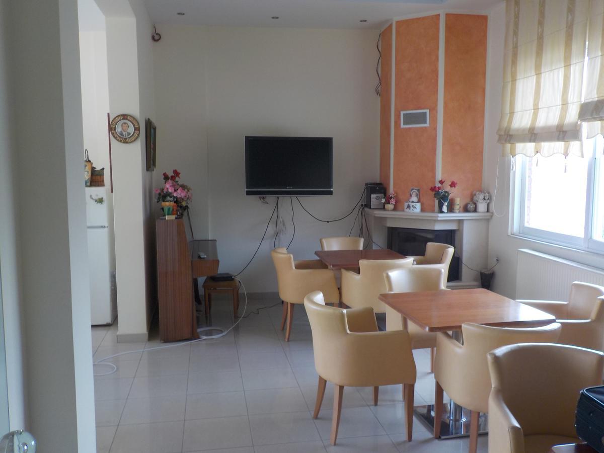 Hotel Kallithea Лутра-Эдипсу Экстерьер фото