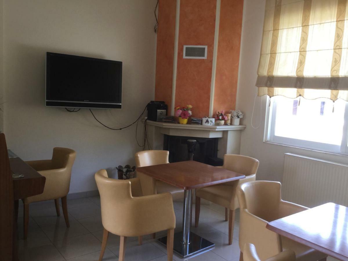 Hotel Kallithea Лутра-Эдипсу Экстерьер фото
